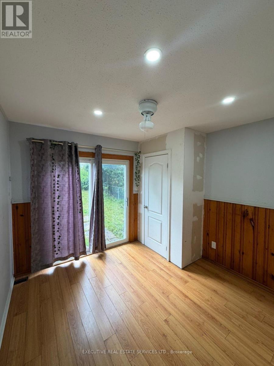 280 Cook Street, Barrie, Ontario  L4M 4H8 - Photo 17 - S13726158