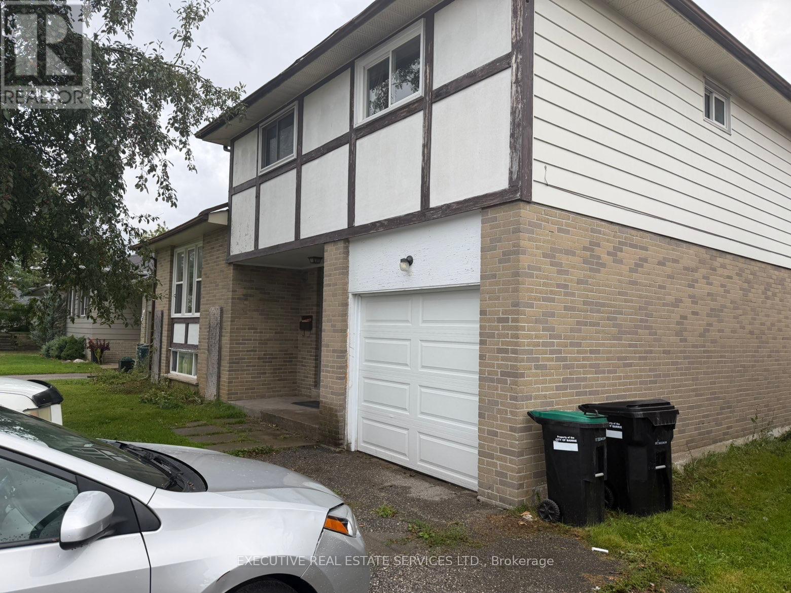 280 Cook Street, Barrie, Ontario  L4M 4H8 - Photo 3 - S13726158