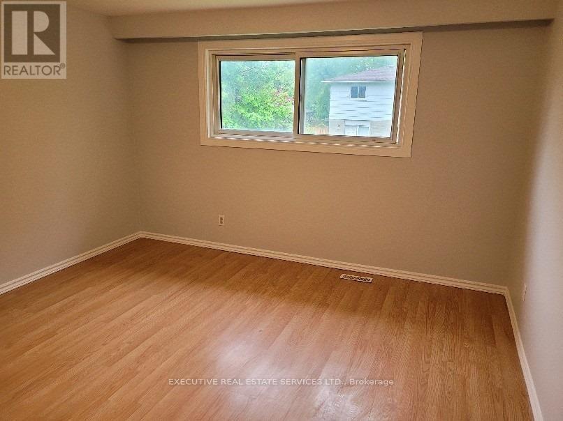 280 Cook Street, Barrie, Ontario  L4M 4H8 - Photo 6 - S13726158