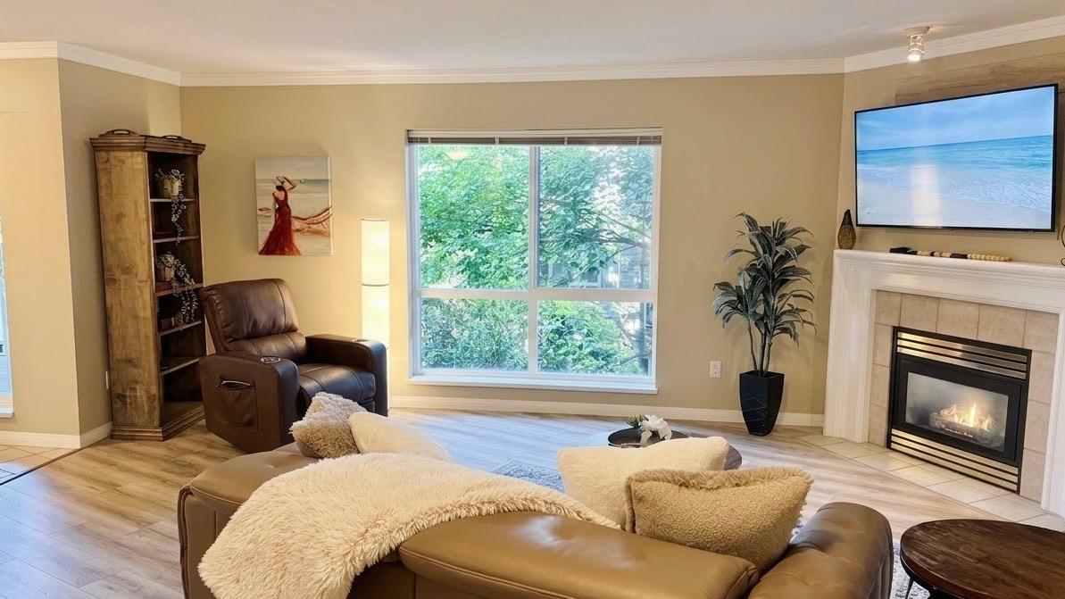 210 15150 29a Avenue, Surrey, British Columbia  V4P 3B1 - Photo 7 - R3152037