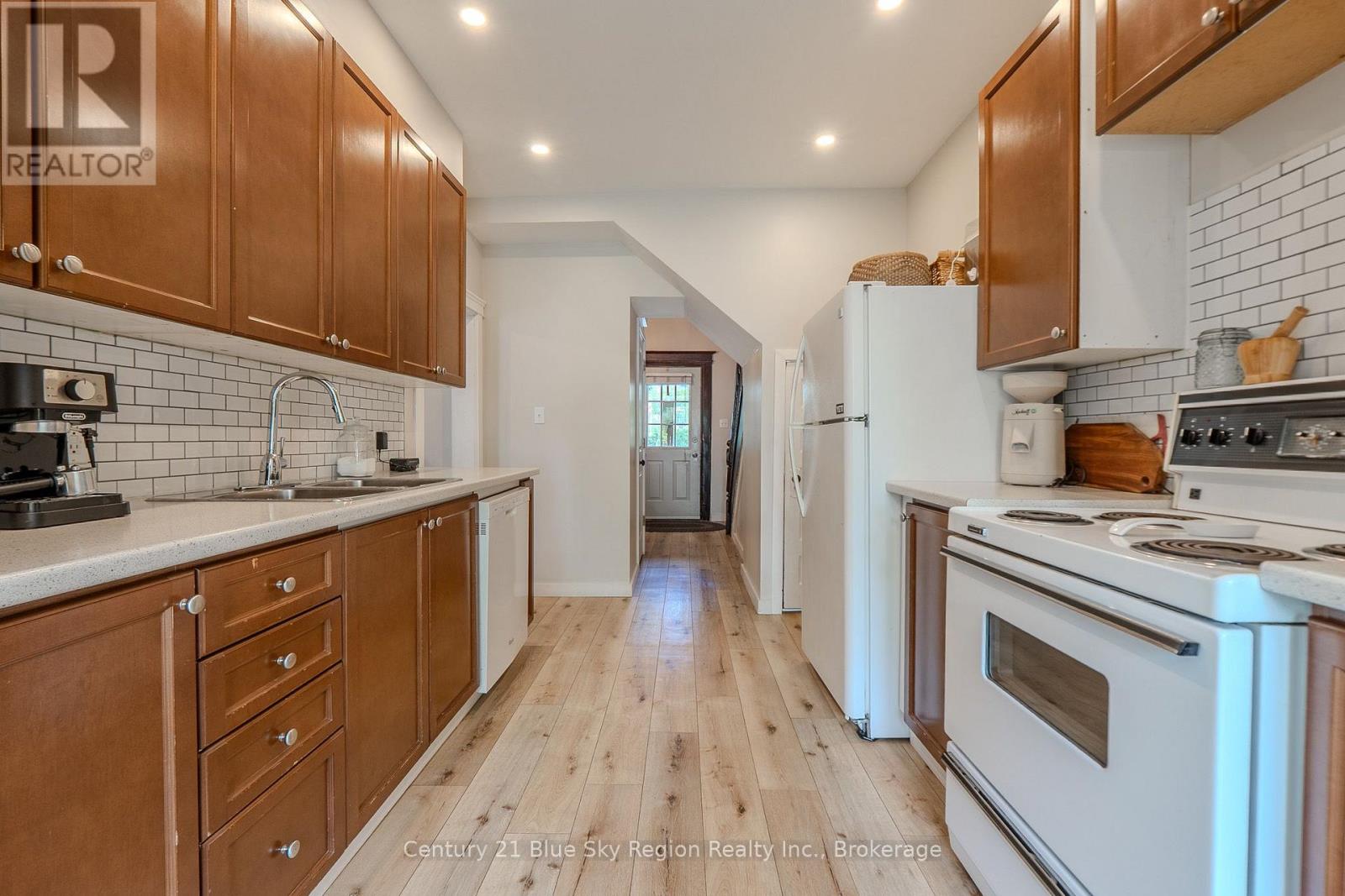 120 Second Avenue W, North Bay, Ontario  P1B 3K8 - Photo 11 - X13707198