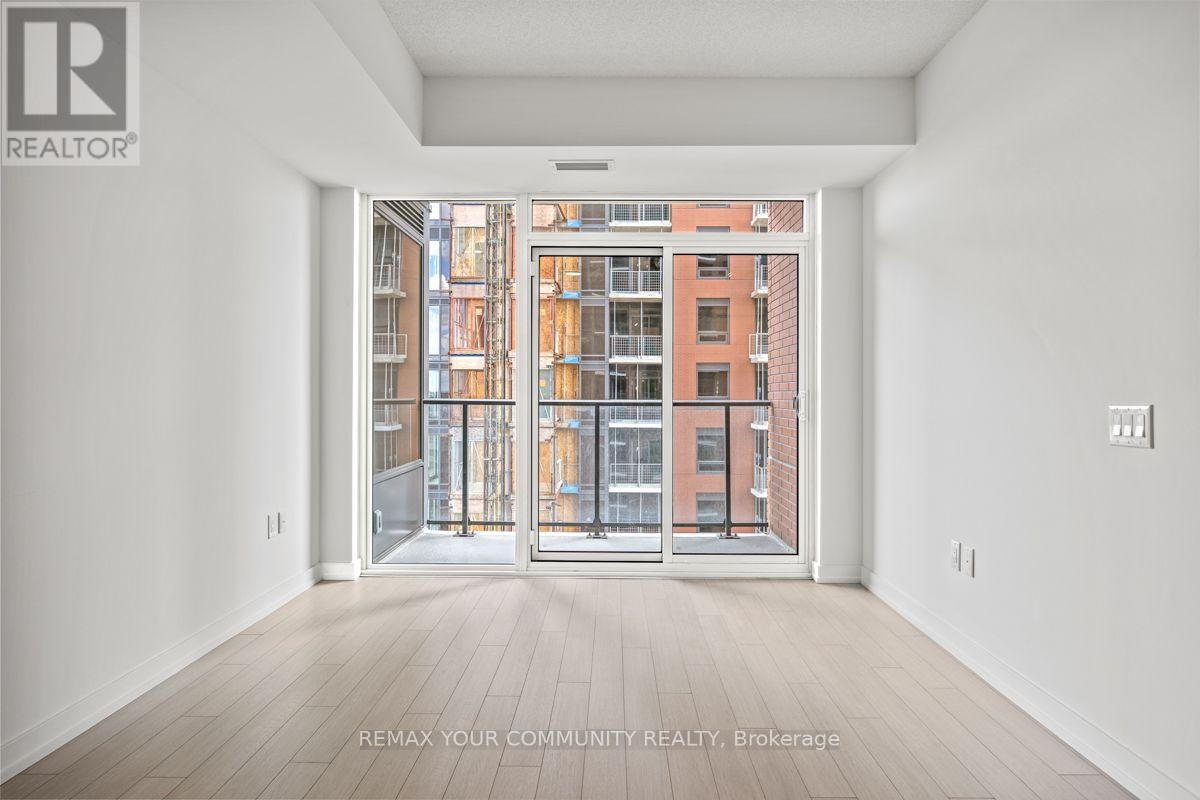 1722 - 4010 Eglinton Avenue, Toronto, Ontario  M9A 0G5 - Photo 10 - W13721108