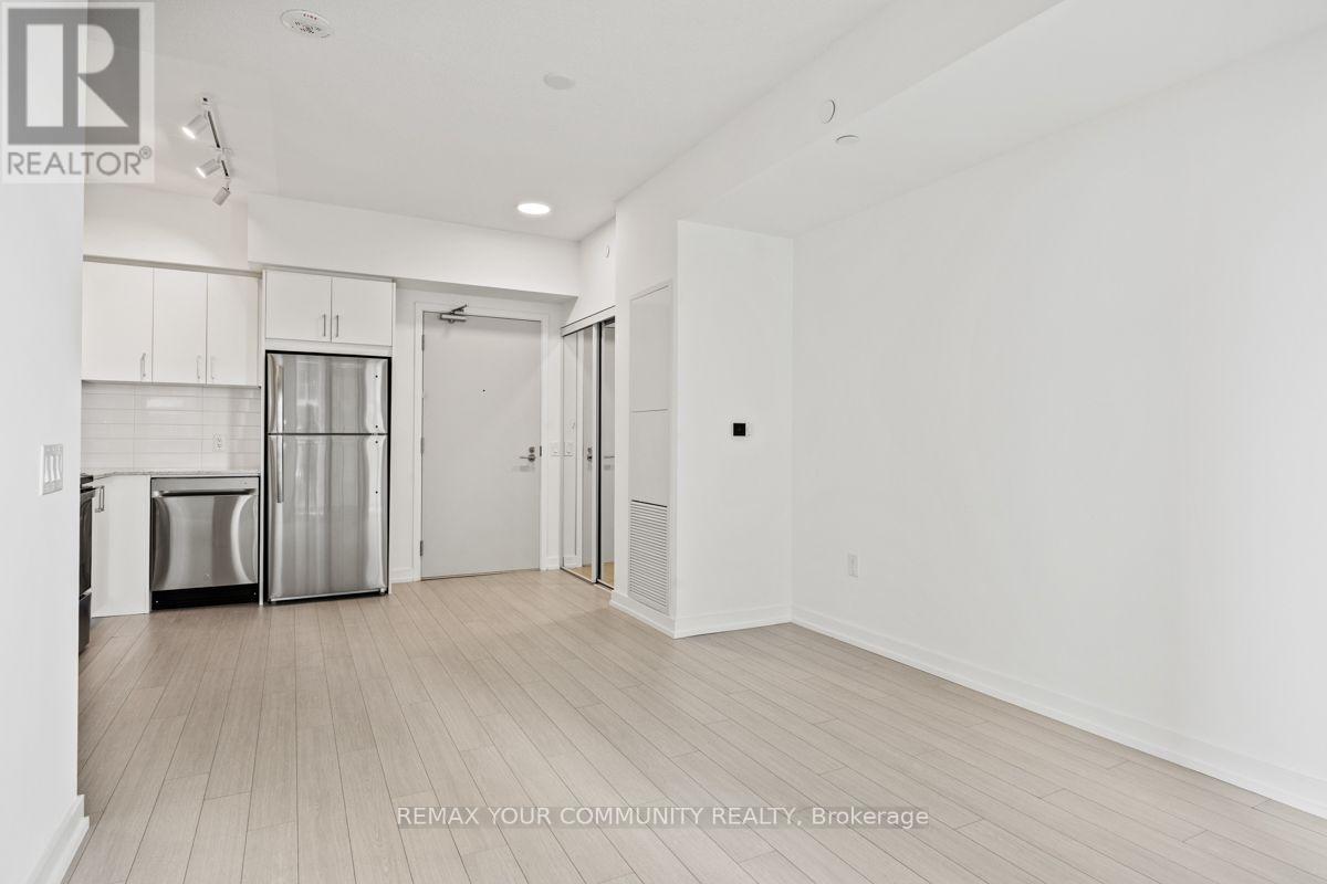 1722 - 4010 Eglinton Avenue, Toronto, Ontario  M9A 0G5 - Photo 13 - W13721108