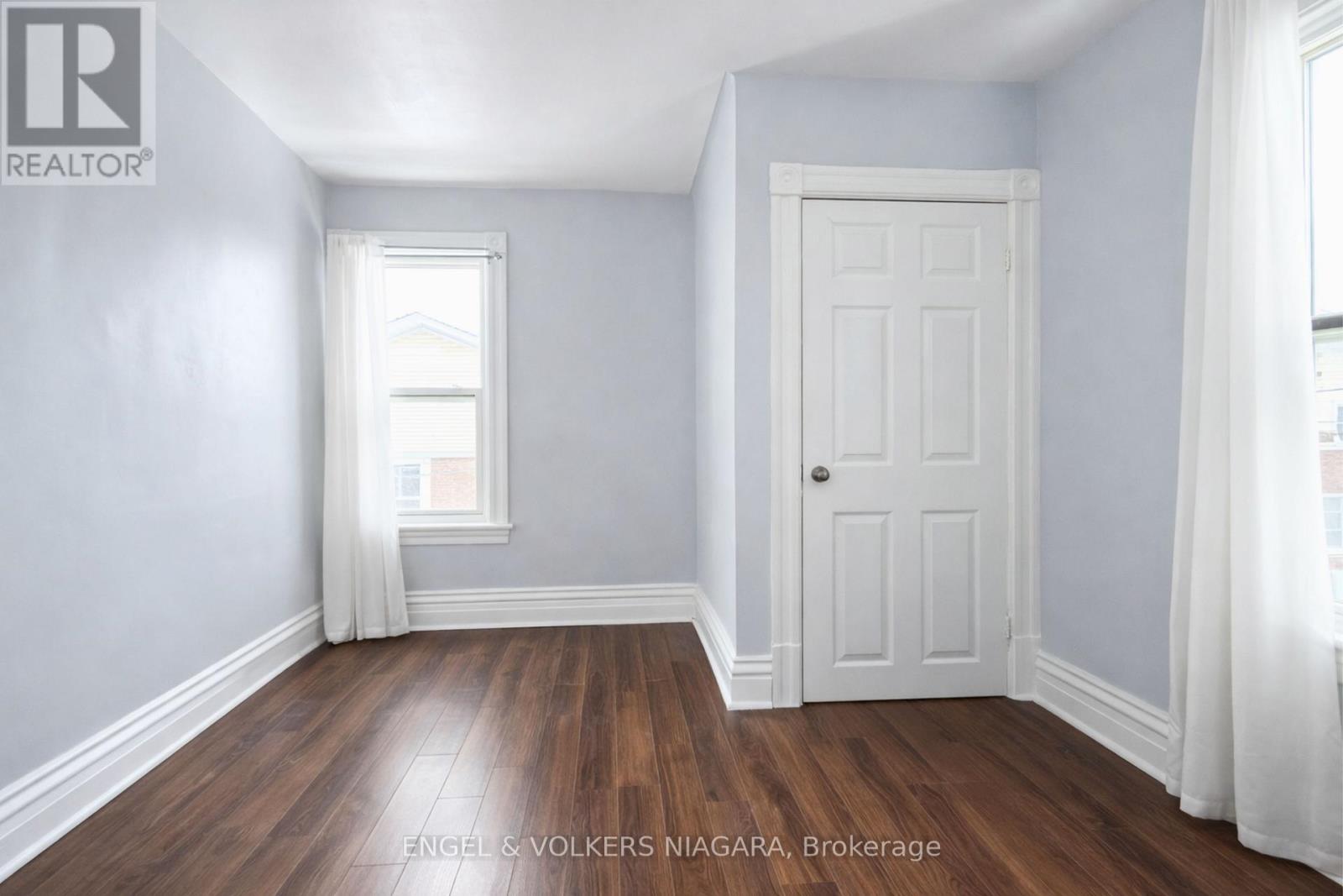 4752 Crawford Place W, Niagara Falls, Ontario  L2E 1Z2 - Photo 7 - X13597732