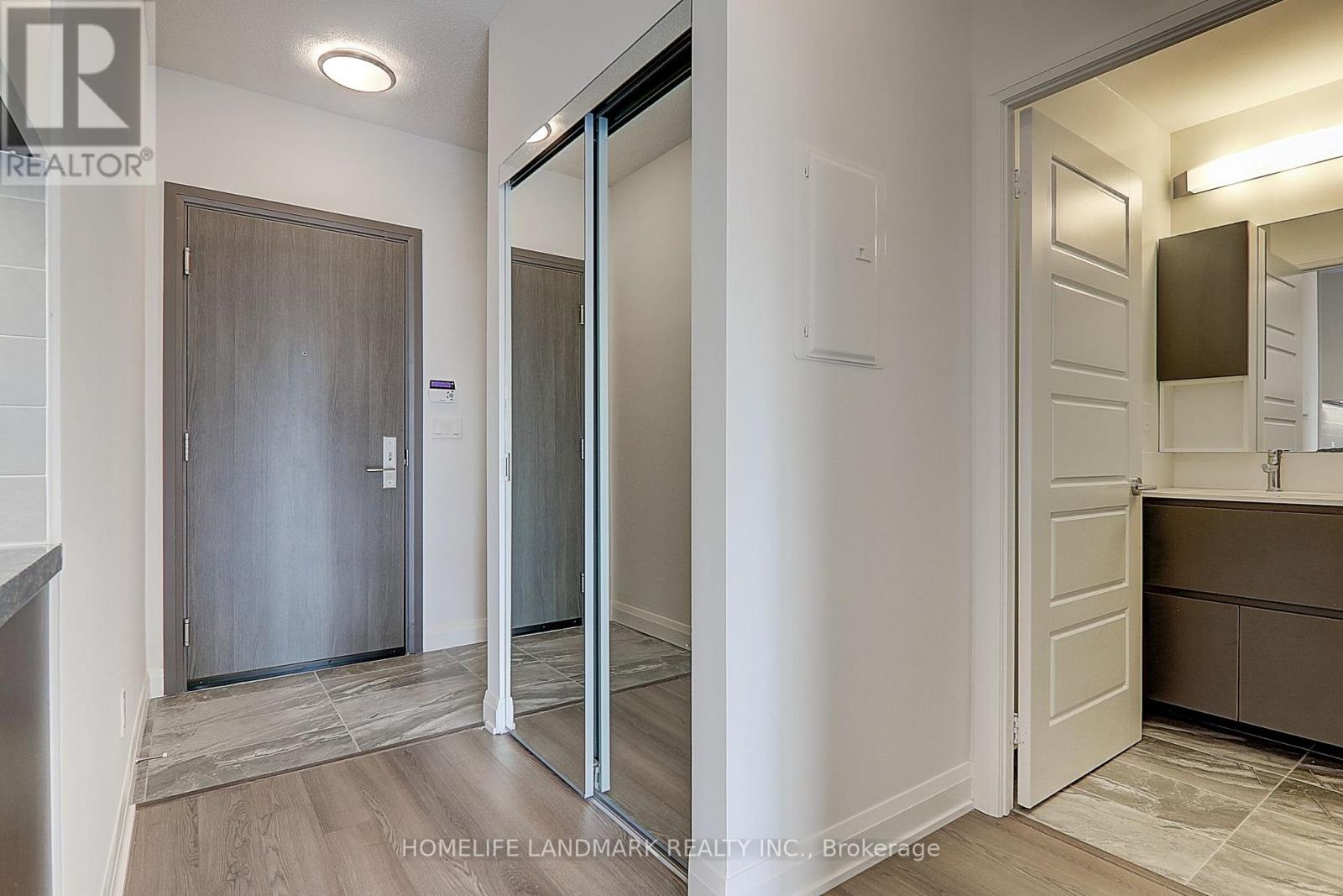 506 - 25 Water Walk Drive, Markham, Ontario  L6G 0G3 - Photo 13 - N13726168