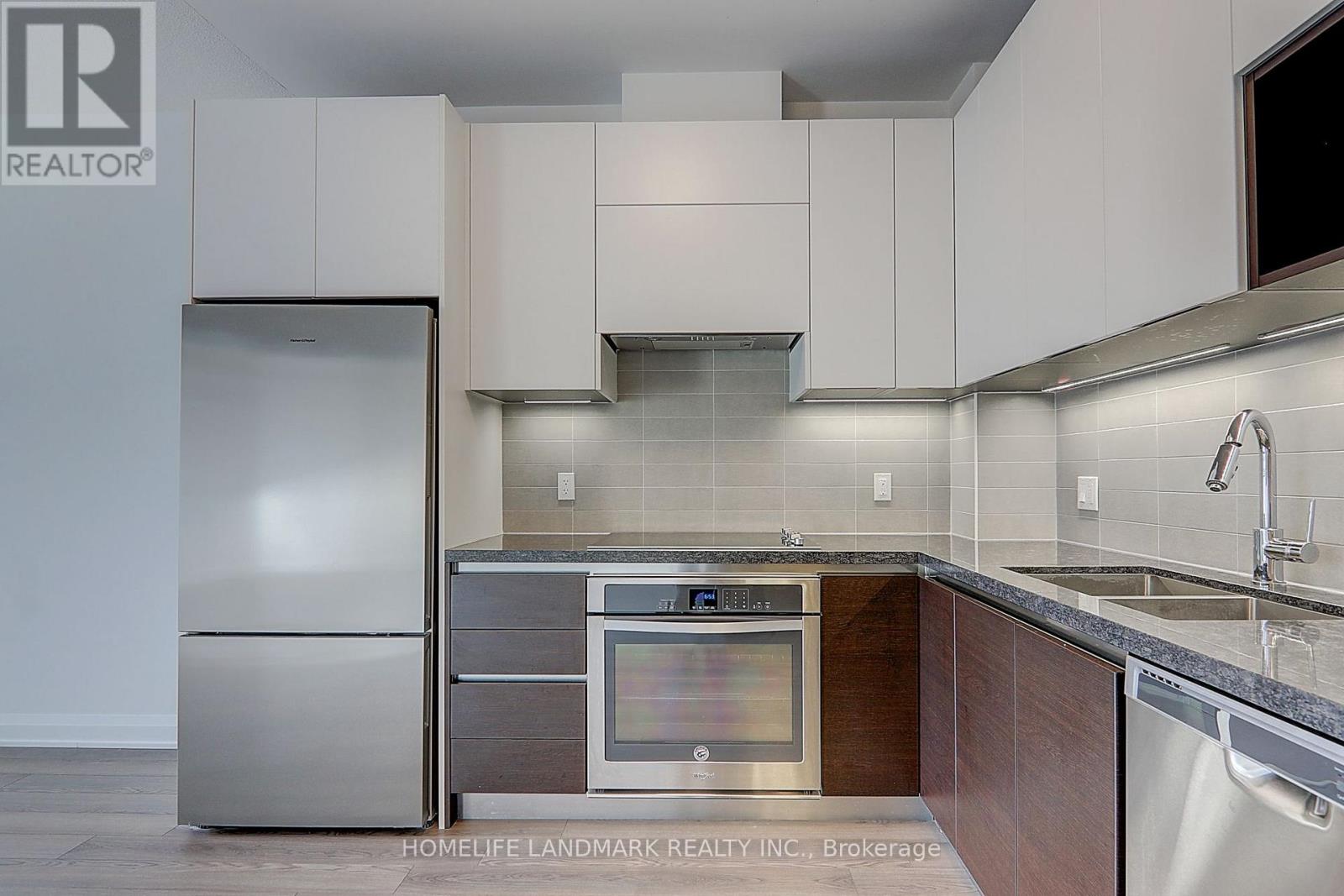 506 - 25 Water Walk Drive, Markham, Ontario  L6G 0G3 - Photo 3 - N13726168