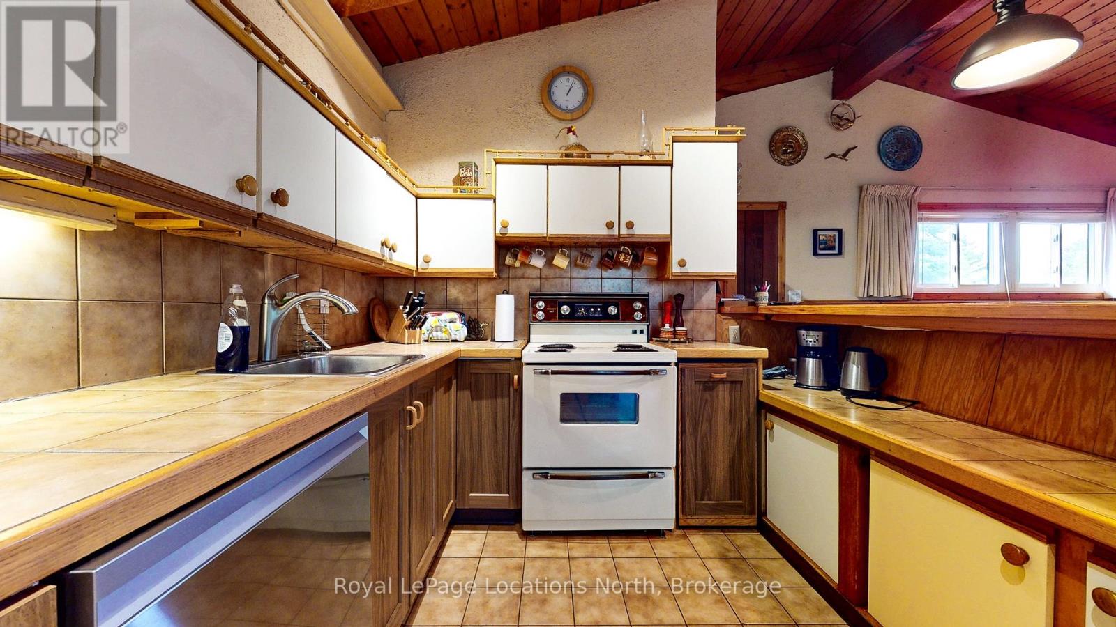 118 Campbell Crescent, Blue Mountains, Ontario  L9Y 0P9 - Photo 8 - X13719928