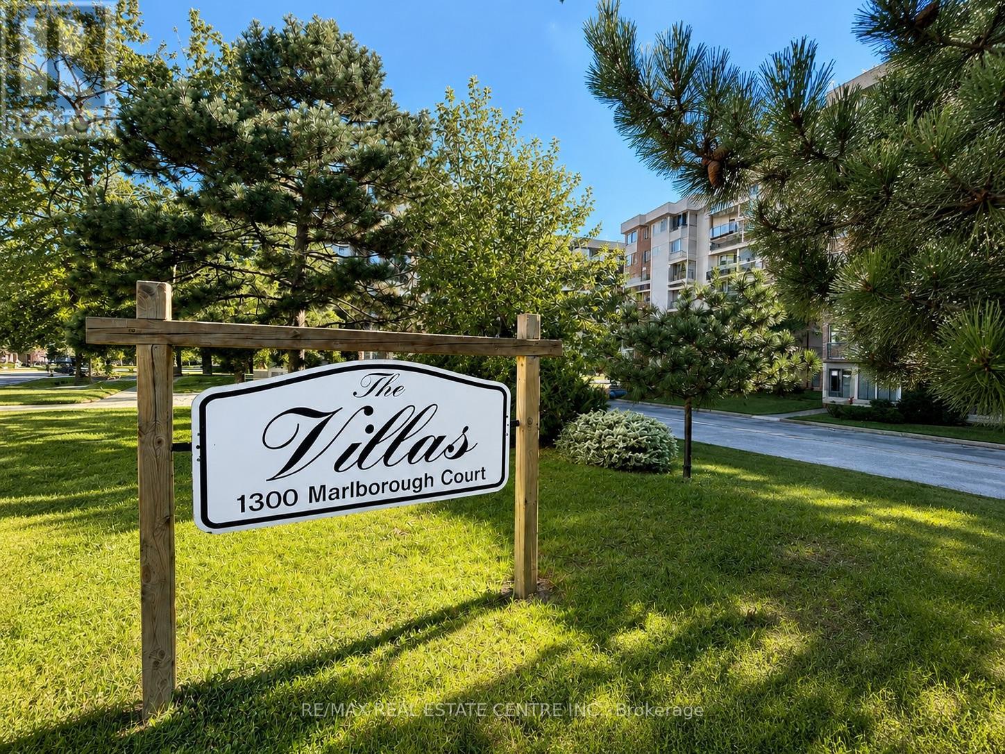516 - 1300 MARLBOROUGH COURT, Oakville, Ontario
