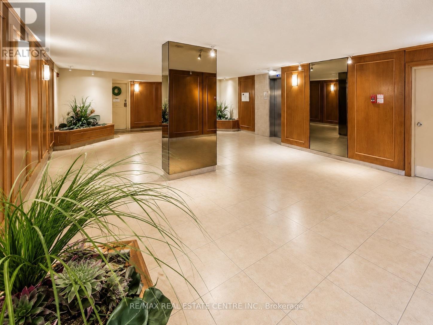 516 - 1300 Marlborough Court, Oakville, Ontario  L6H 2S2 - Photo 47 - W13726178
