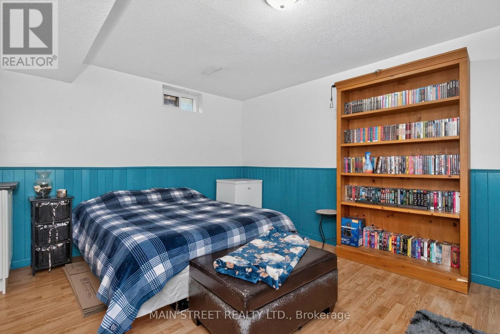 8 Robin Court, Barrie, Ontario  L4M 5M1 - Photo 32 - S13726068