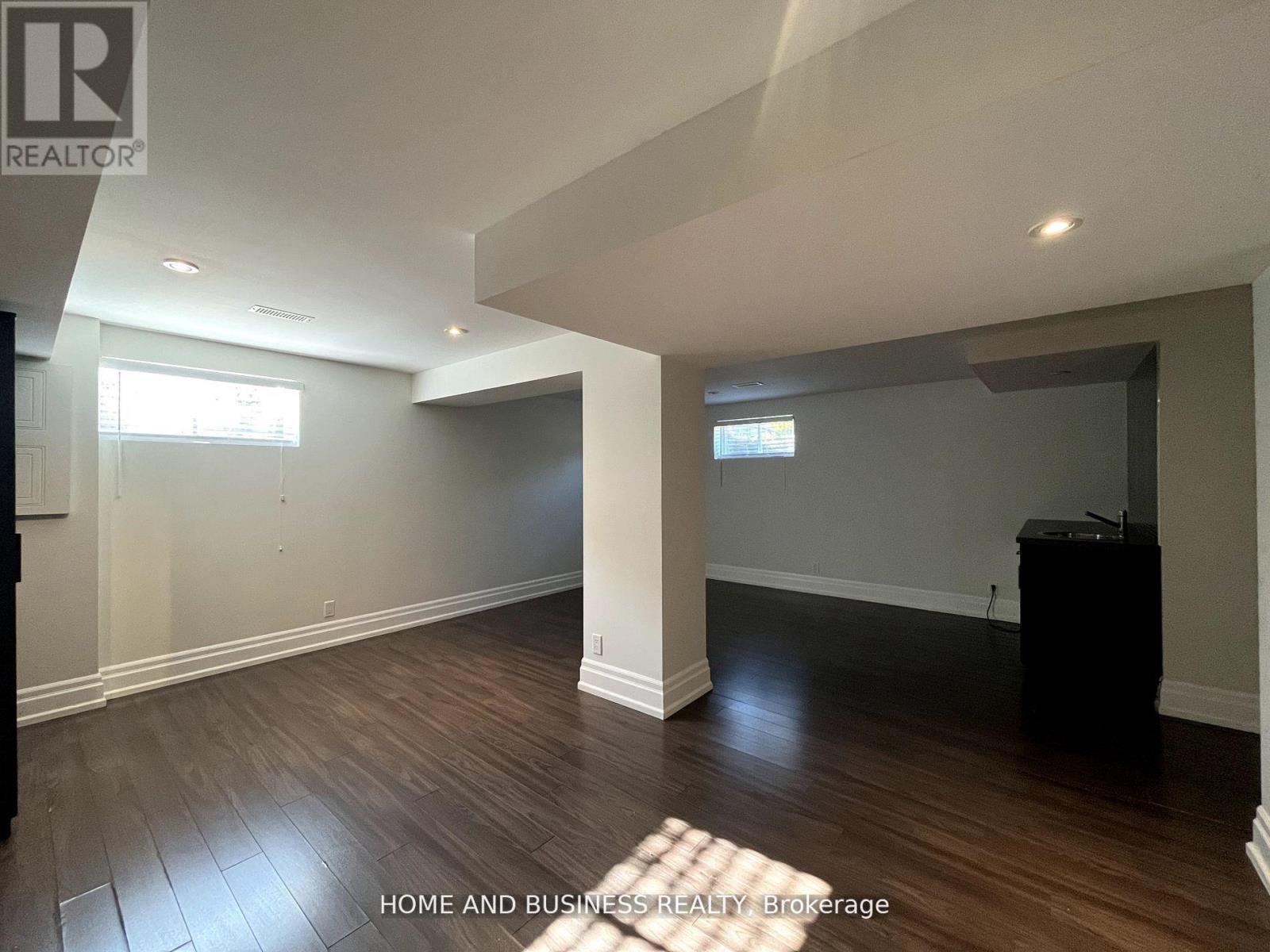 376 Ashbury Road, Oakville, Ontario L6K 2M7 - Photo 15 - W13690178