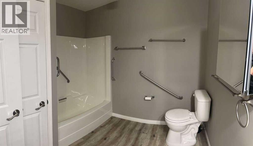 403, 305 1 Avenue Nw, Airdrie, Alberta  T4B 2M5 - Photo 14 - A2314581