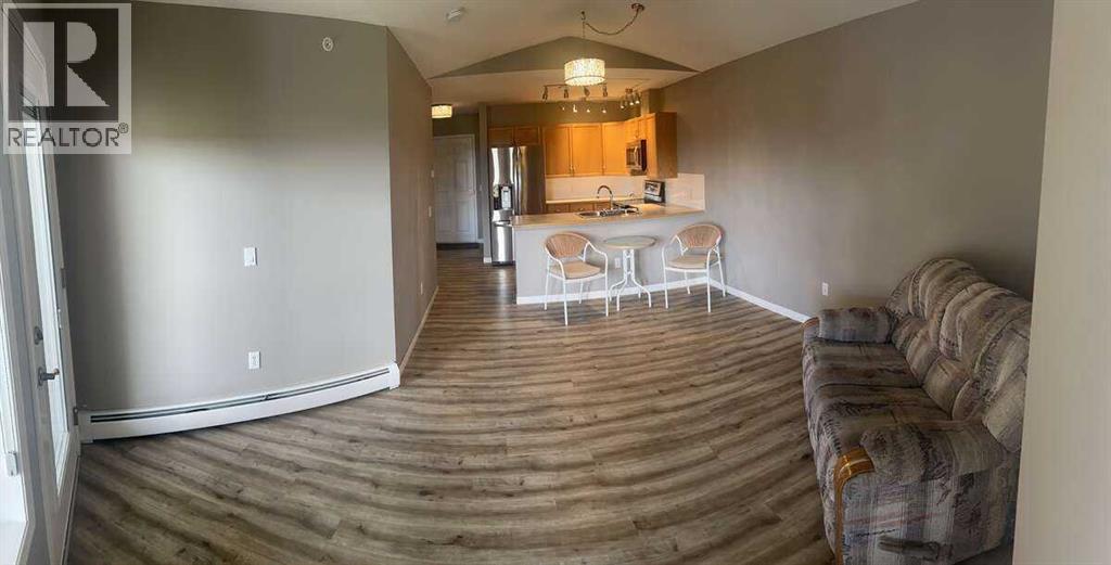 403, 305 1 Avenue Nw, Airdrie, Alberta  T4B 2M5 - Photo 4 - A2314581