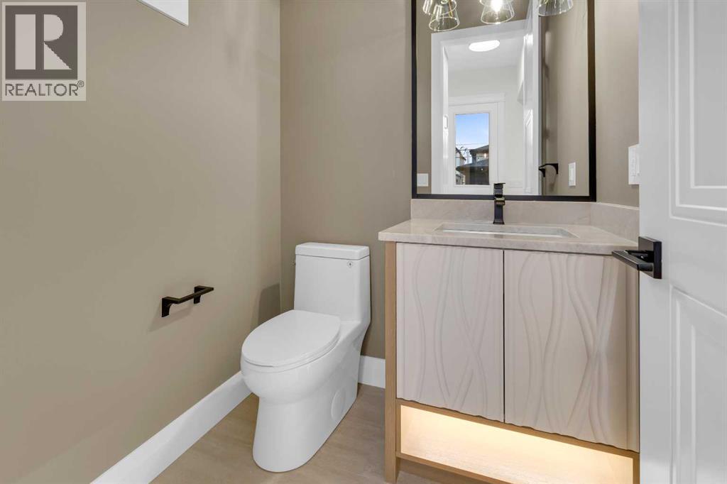 2328 54 Avenue SW, Calgary, Alberta  T3E 1M1 - Photo 18 - A2338191