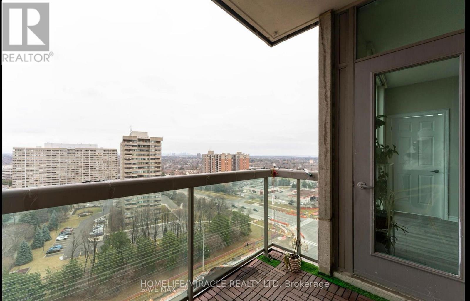 1702 - 3504 Hurontario Street, Mississauga, Ontario L5B 0B9 - Photo 19 - W13726186