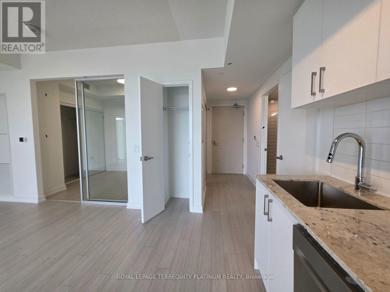 1721 - 4010 Eglinton Avenue W, Toronto, Ontario  M9A 0G5 - Photo 12 - W13726188
