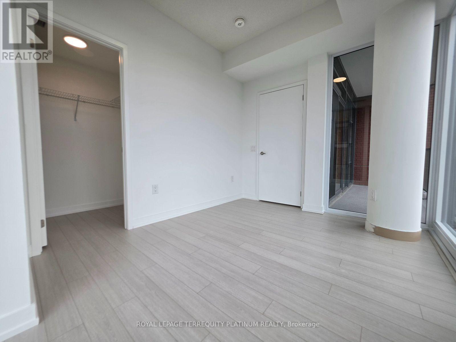 1721 - 4010 Eglinton Avenue W, Toronto, Ontario  M9A 0G5 - Photo 22 - W13726188