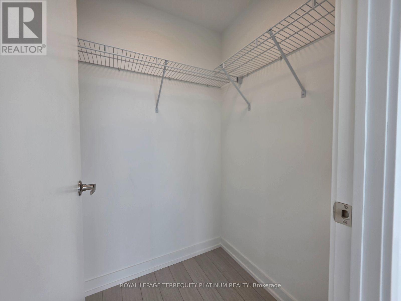 1721 - 4010 Eglinton Avenue W, Toronto, Ontario  M9A 0G5 - Photo 23 - W13726188