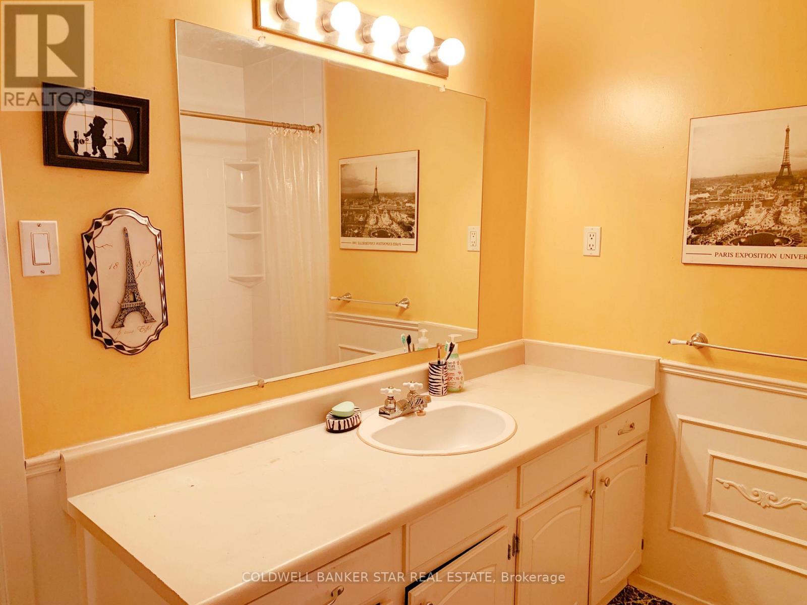 9 Lakeview Circle, St. Thomas, Ontario  N5P 4B3 - Photo 17 - X13685982