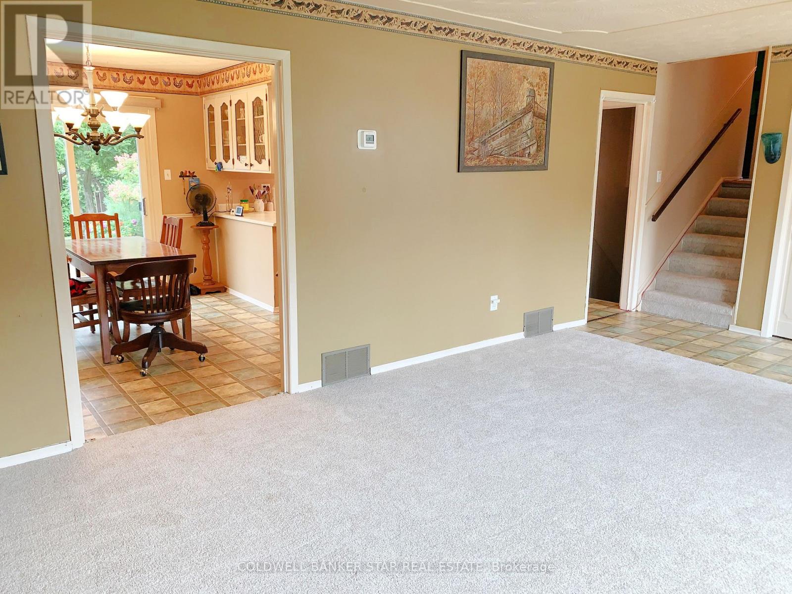 9 Lakeview Circle, St. Thomas, Ontario  N5P 4B3 - Photo 7 - X13685982