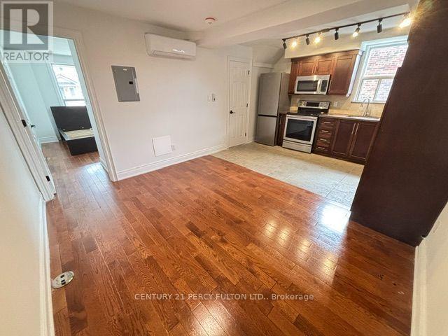 Main Floor Unit - 540 Old Weston Road, Toronto, Ontario  M6N 3B1 - Photo 4 - W13723788
