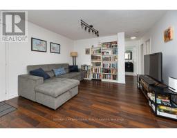 520 - 89 MCCAUL STREET, Toronto, Ontario