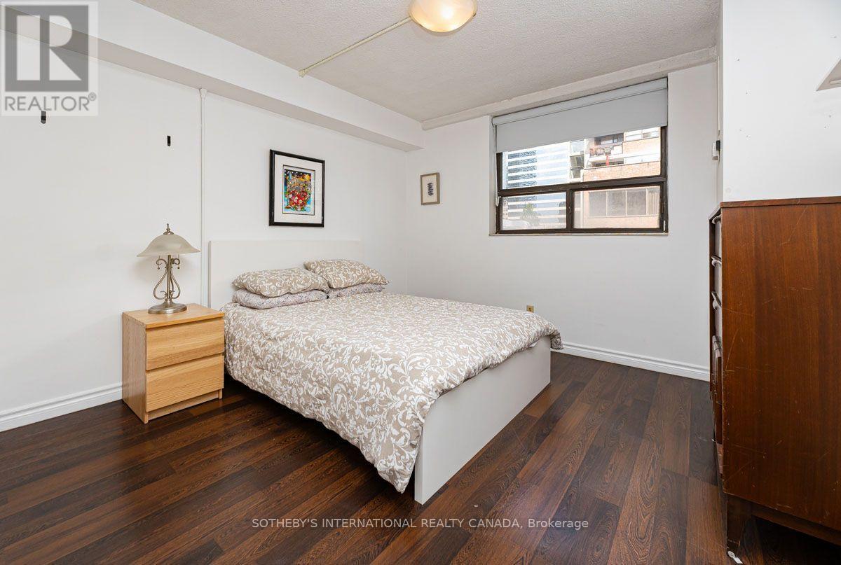 520 - 89 Mccaul Street, Toronto, Ontario  M5T 2X3 - Photo 11 - C13719558