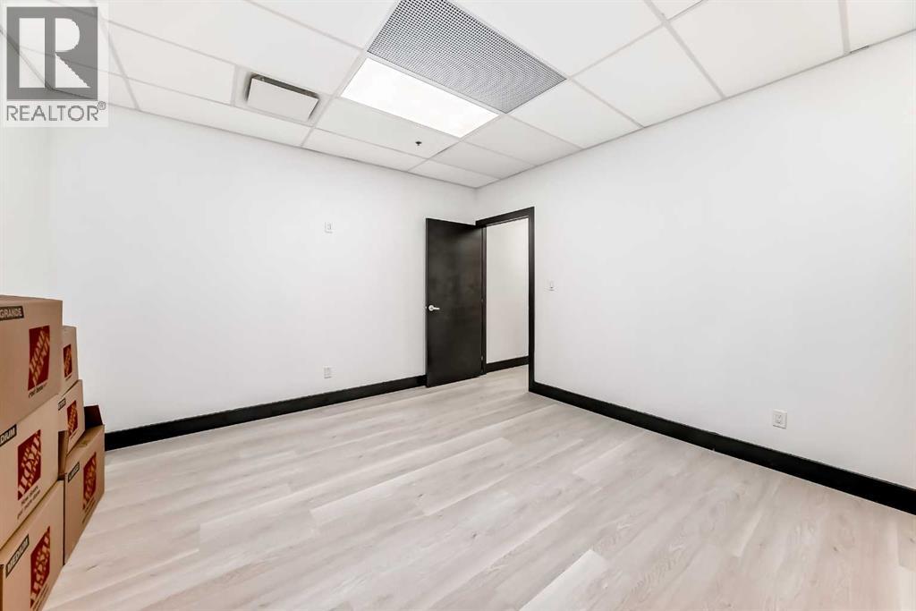 5,9,15, 1015 Centre Street NW, Calgary, Alberta  T2E 2P8 - Photo 27 - A2277781