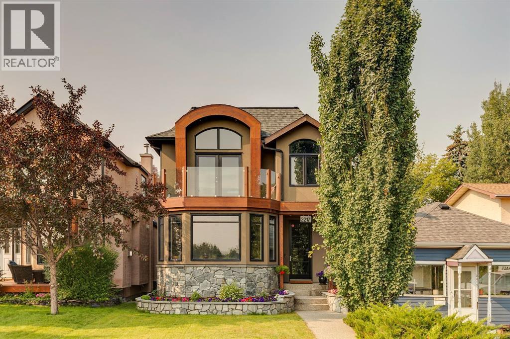 2217 8 Avenue SE, Calgary, Alberta