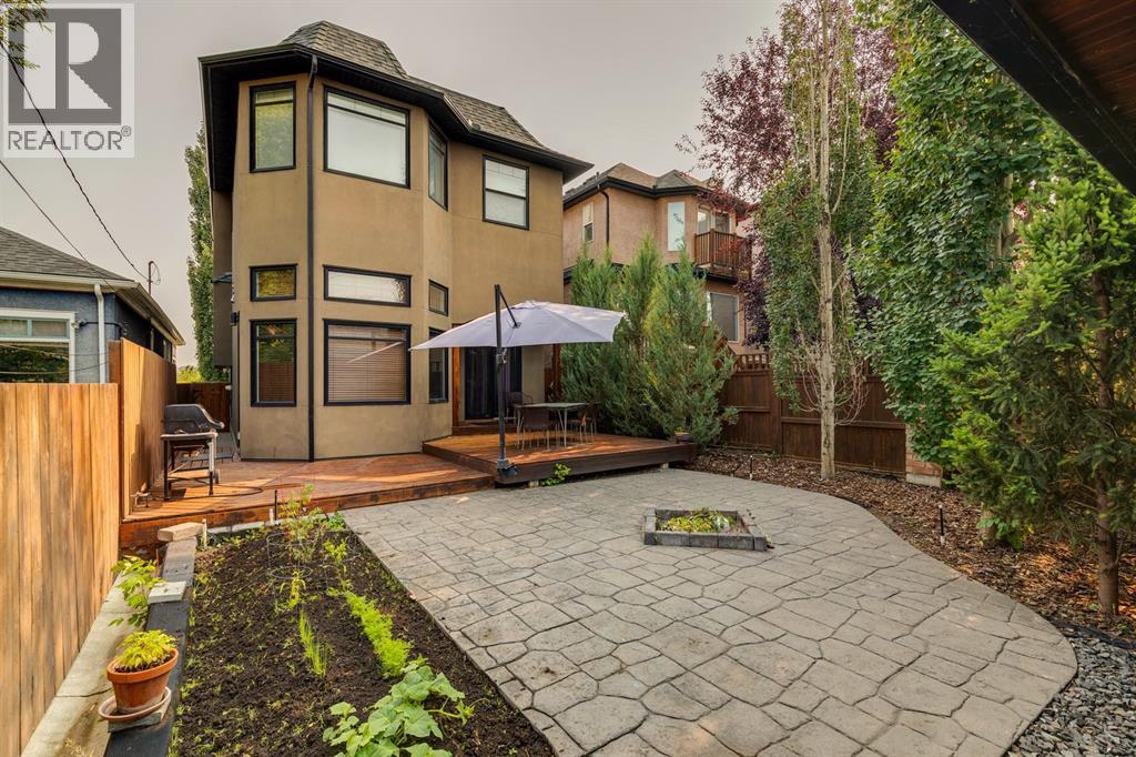 2217 8 Avenue SE, Calgary, Alberta  T2P 0P2 - Photo 3 - A2339823