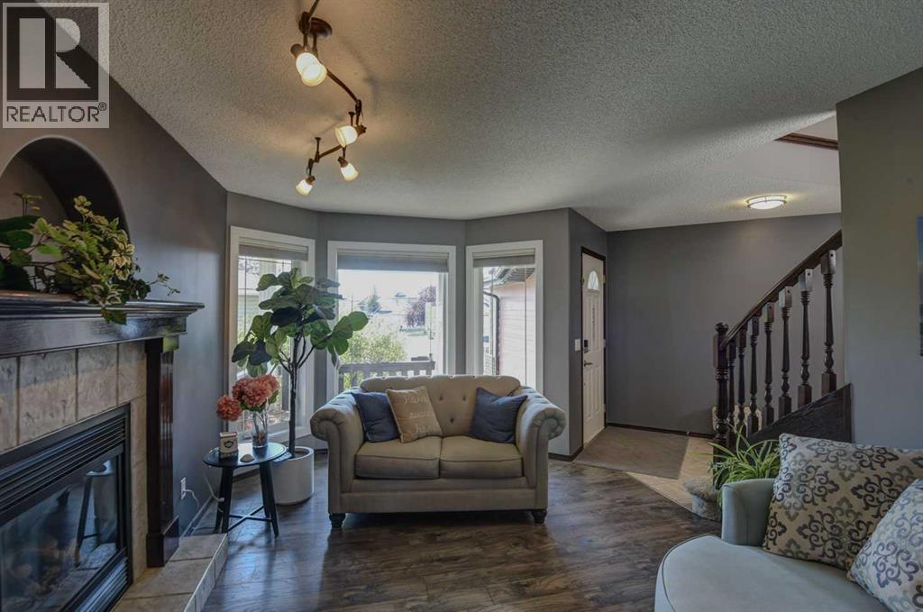 310 Springs Place SE, Airdrie, Alberta  T4A 2C7 - Photo 5 - A2339506