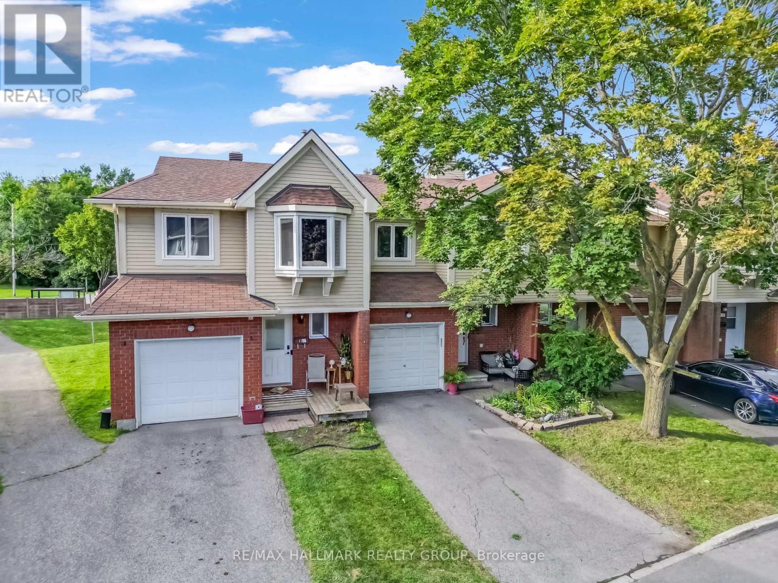 14 - 472 VALADE CRESCENT, Ottawa, Ontario