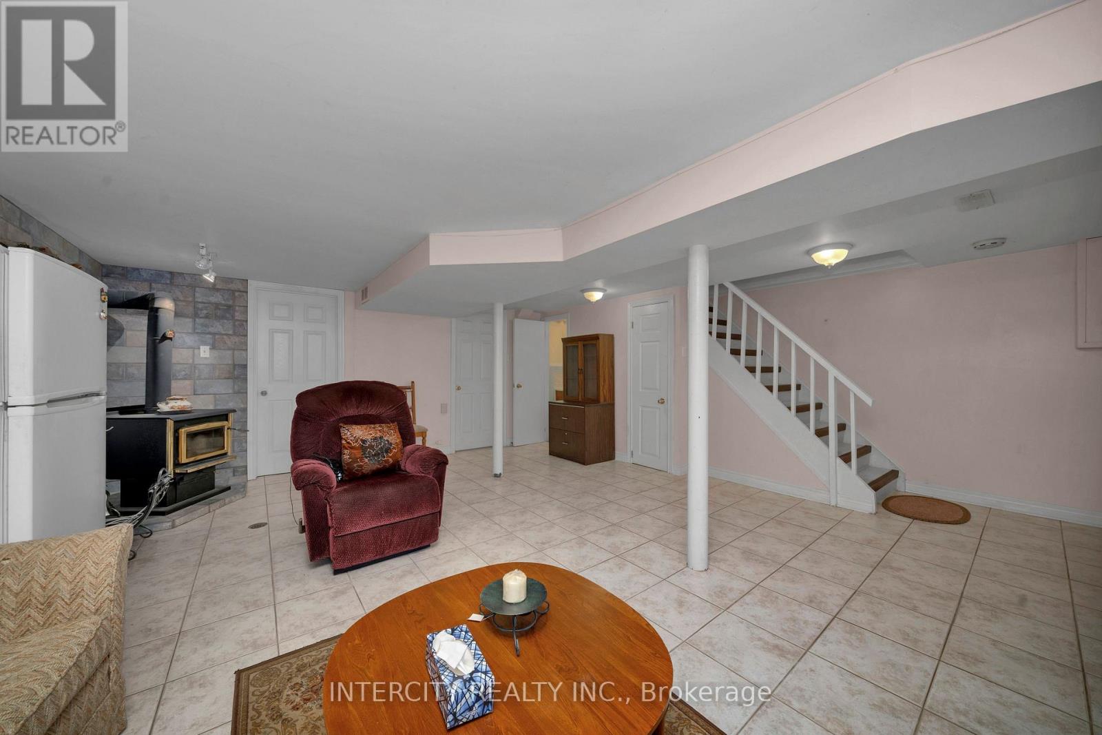48 Goldsboro Road, Toronto, Ontario  M9L 1A7 - Photo 29 - W13432538