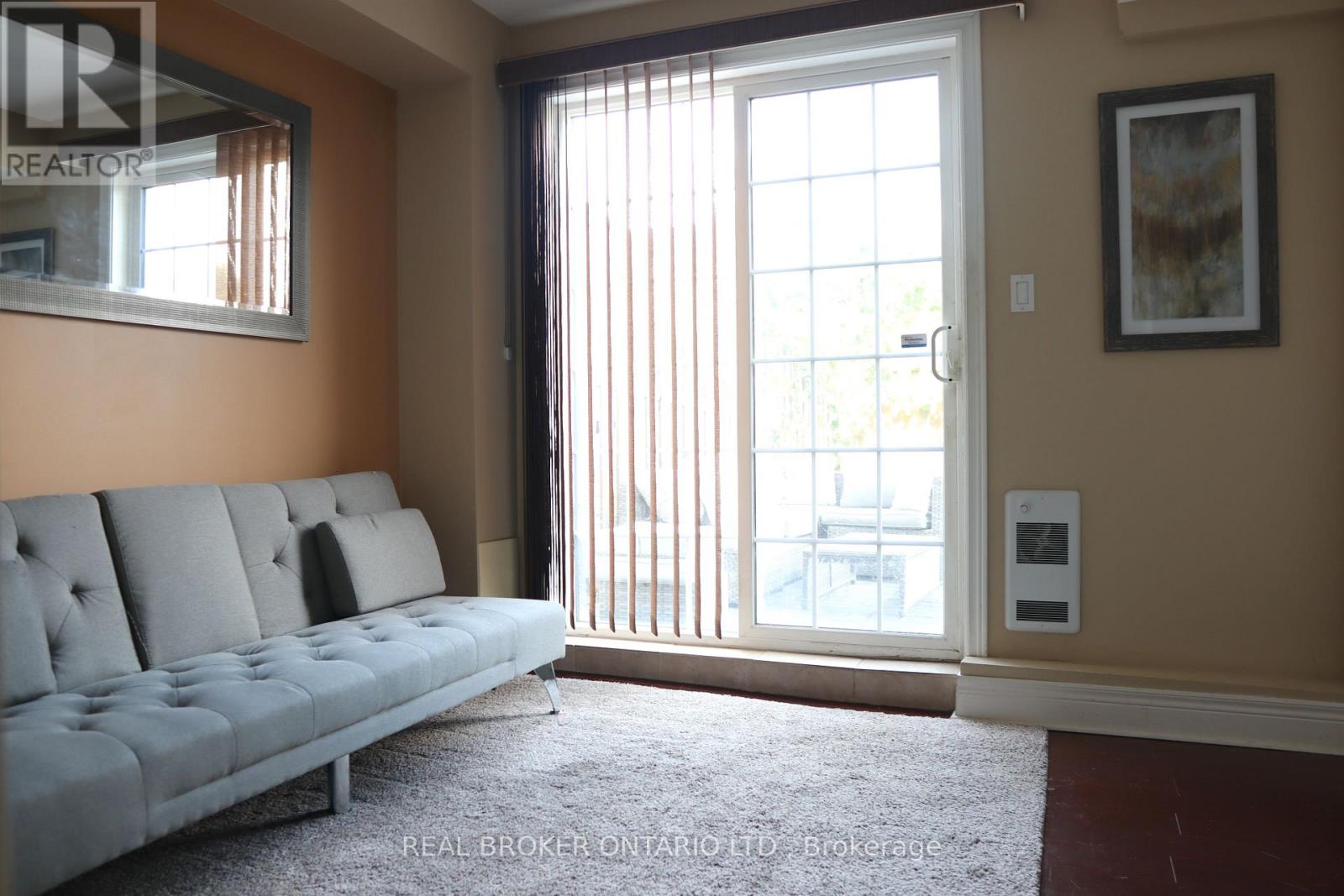 17 - 215 16th Avenue, Richmond Hill, Ontario  L4L 0T8 - Photo 9 - N13726208