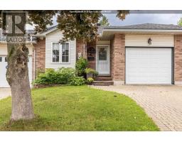 25 Village CT, Sault Ste. Marie, Ontario