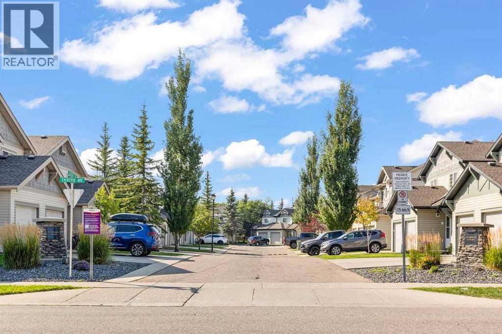 51 Eversyde Court SW, Calgary, Alberta T2Y 4S3 - Photo 28 - A2341177