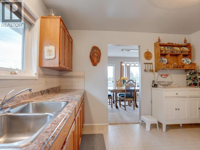 6886 Harvie Ave, Powell River, British Columbia  V8A 5J1 - Photo 13 - 20169