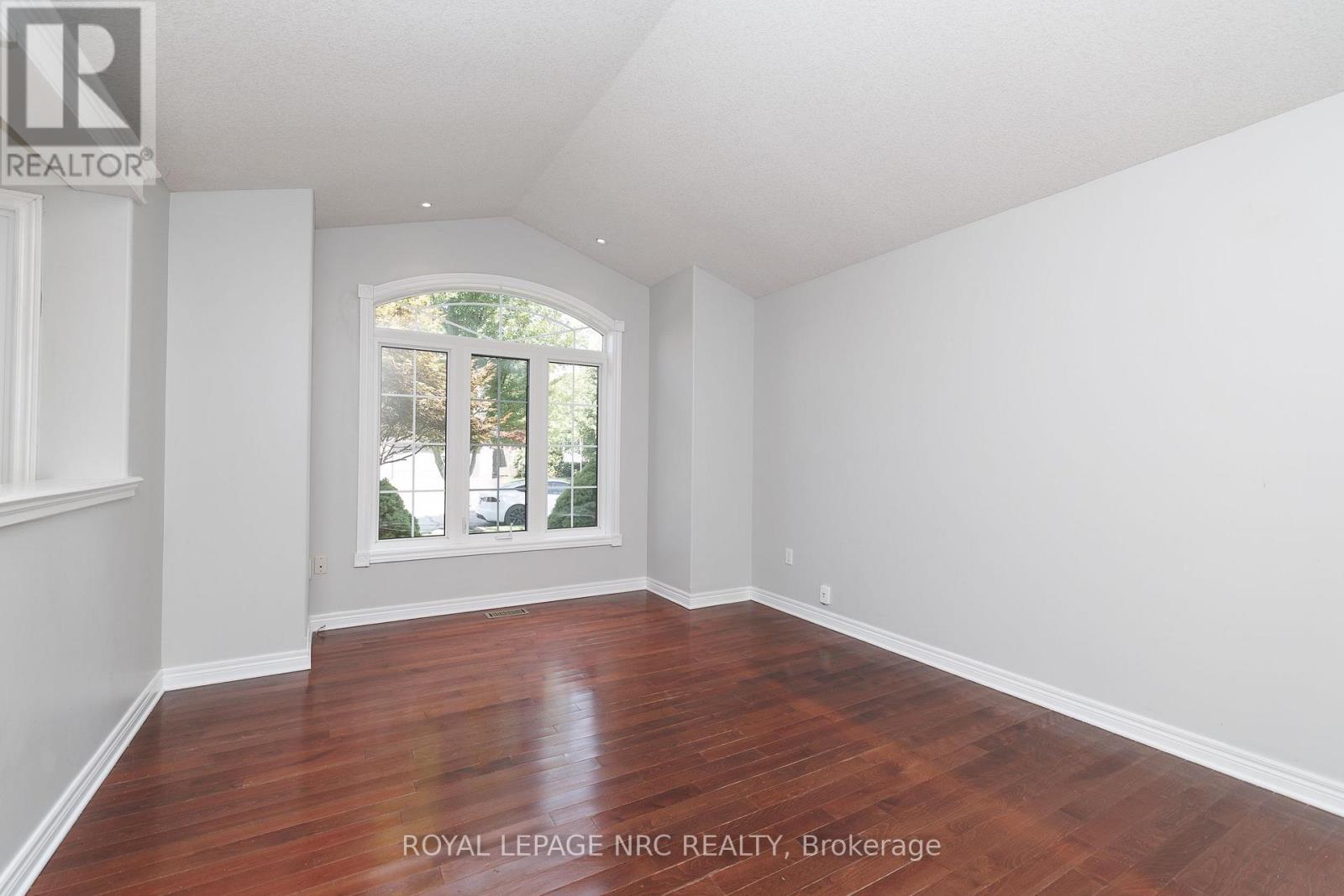 8532 Heikoop Crescent, Niagara Falls, Ontario  L2H 3J7 - Photo 16 - X13726234