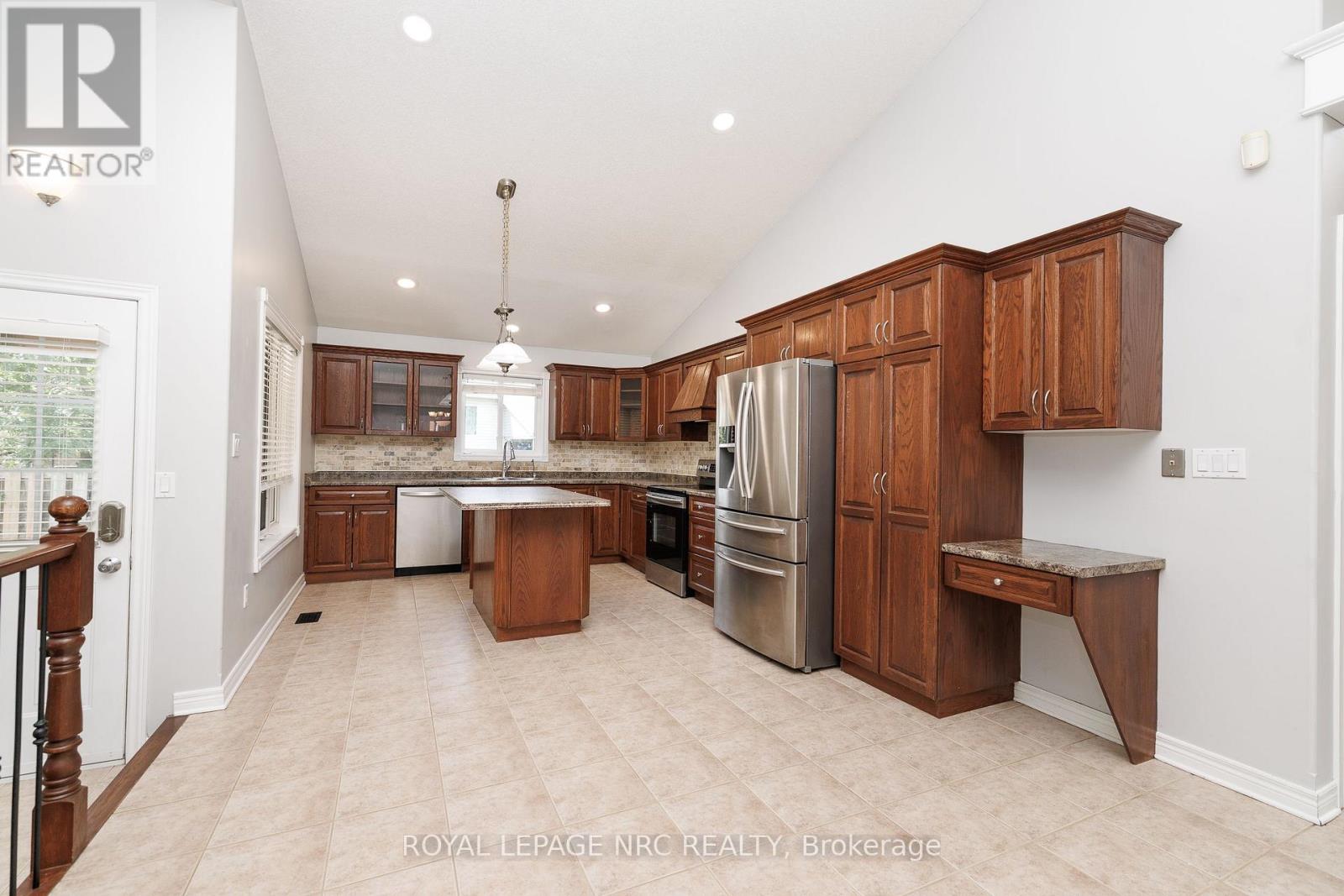 8532 Heikoop Crescent, Niagara Falls, Ontario  L2H 3J7 - Photo 22 - X13726234