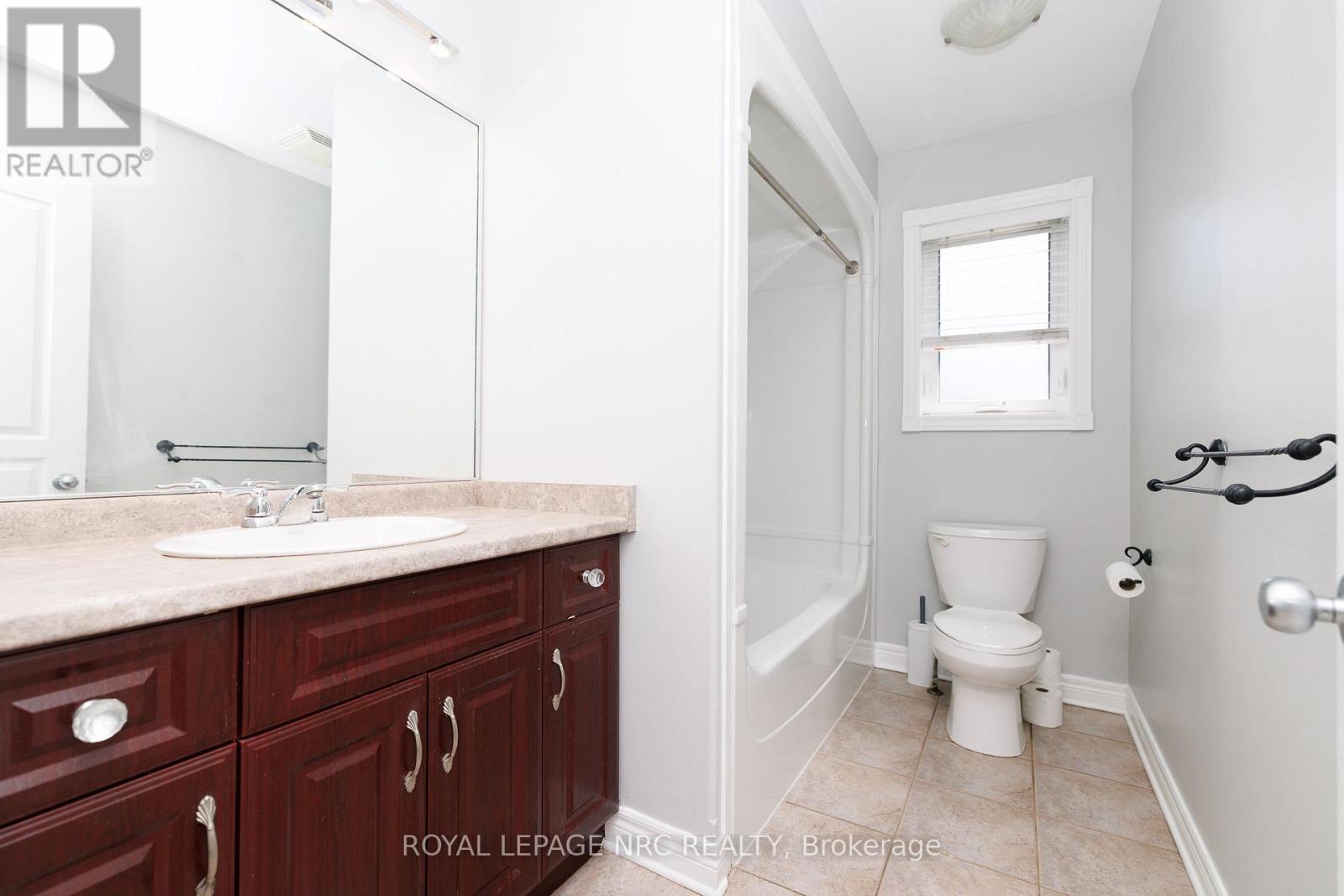 8532 Heikoop Crescent, Niagara Falls, Ontario  L2H 3J7 - Photo 30 - X13726234