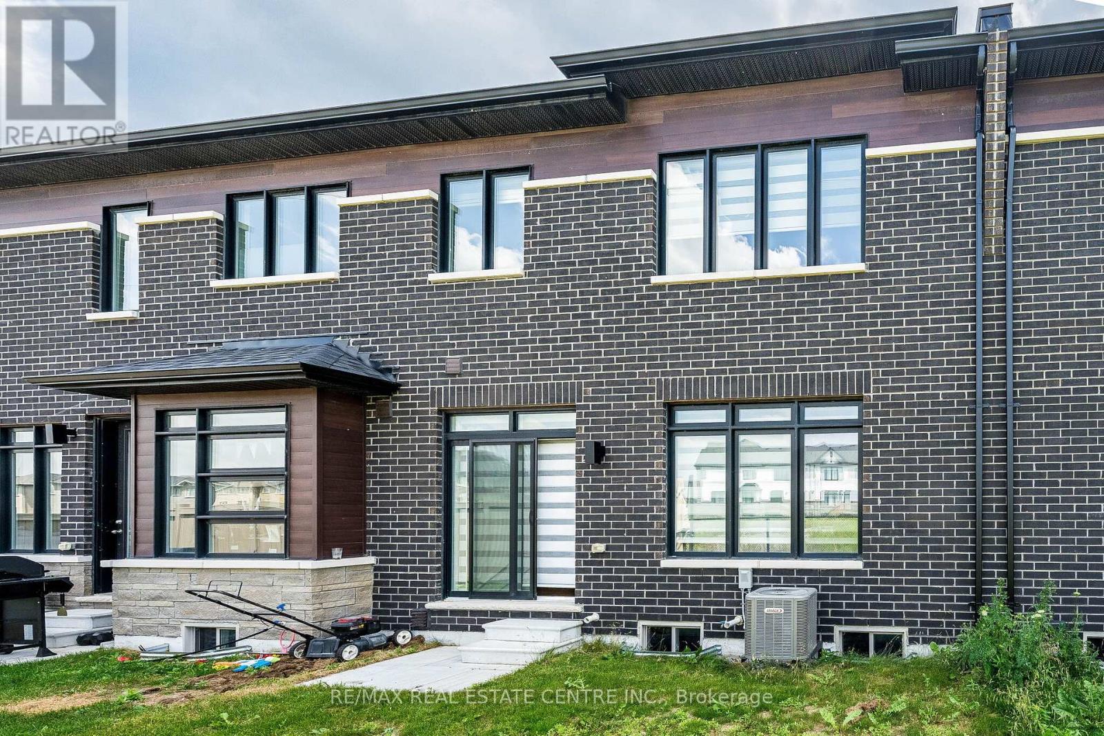 1062 Skyridge Boulevard, Pickering, Ontario  L1X 0G5 - Photo 16 - E13726222