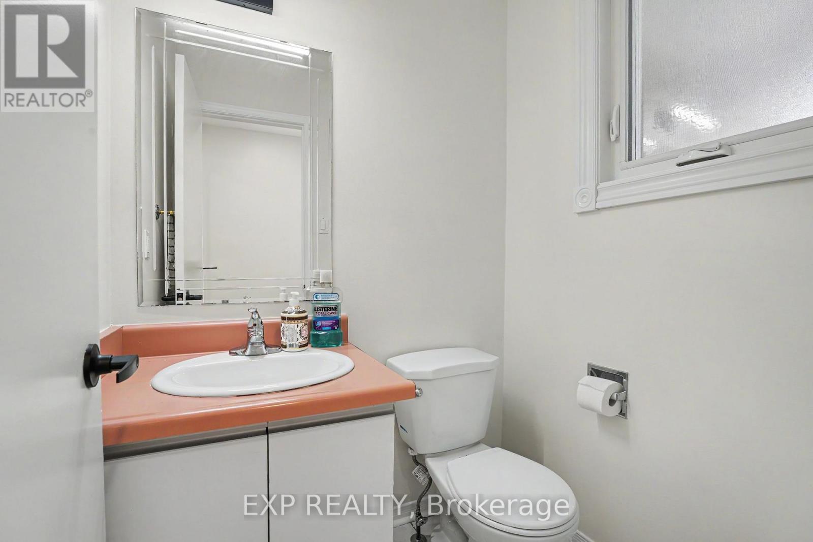 68 Tulip Drive, Brampton, Ontario L6Y 3W7 - Photo 14 - W13726230