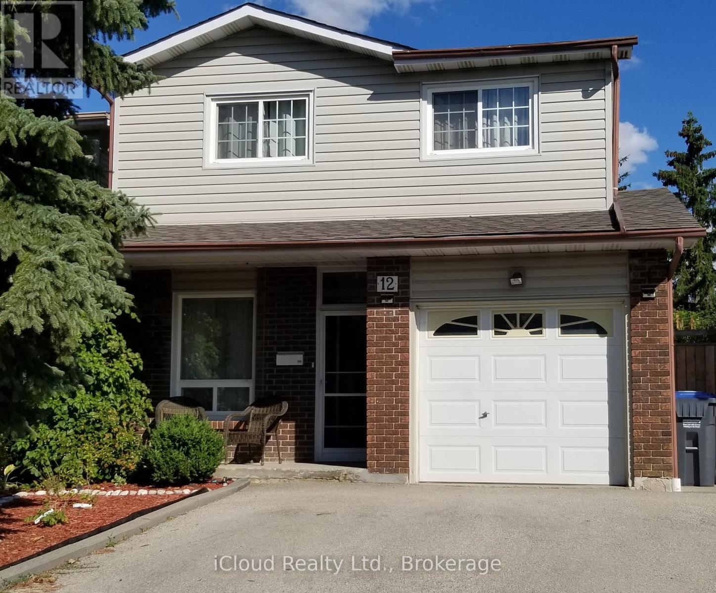 12 SIMMONS BOULEVARD, Brampton, Ontario