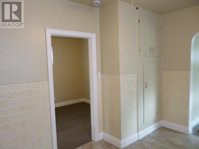 458 & 460 Egan St, Thunder Bay, Ontario  P7A 2X5 - Photo 6 - TB2602589