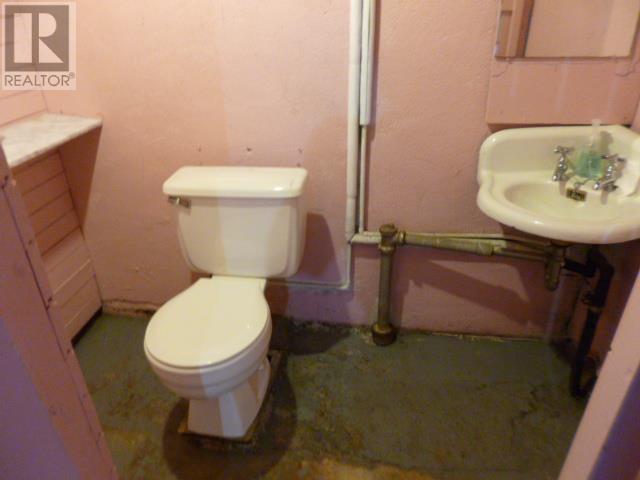 458 & 460 Egan St, Thunder Bay, Ontario  P7A 2X5 - Photo 37 - TB2602589