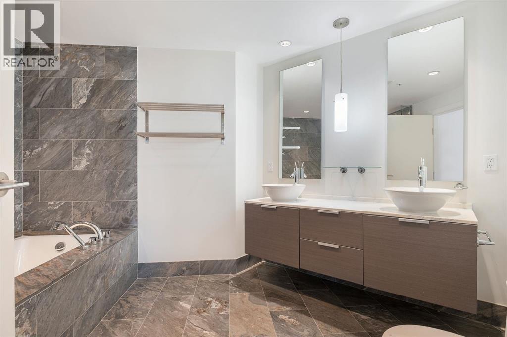 3x01 1111 Alberni Street, Vancouver, British Columbia  V6E 4V2 - Photo 12 - R3159859