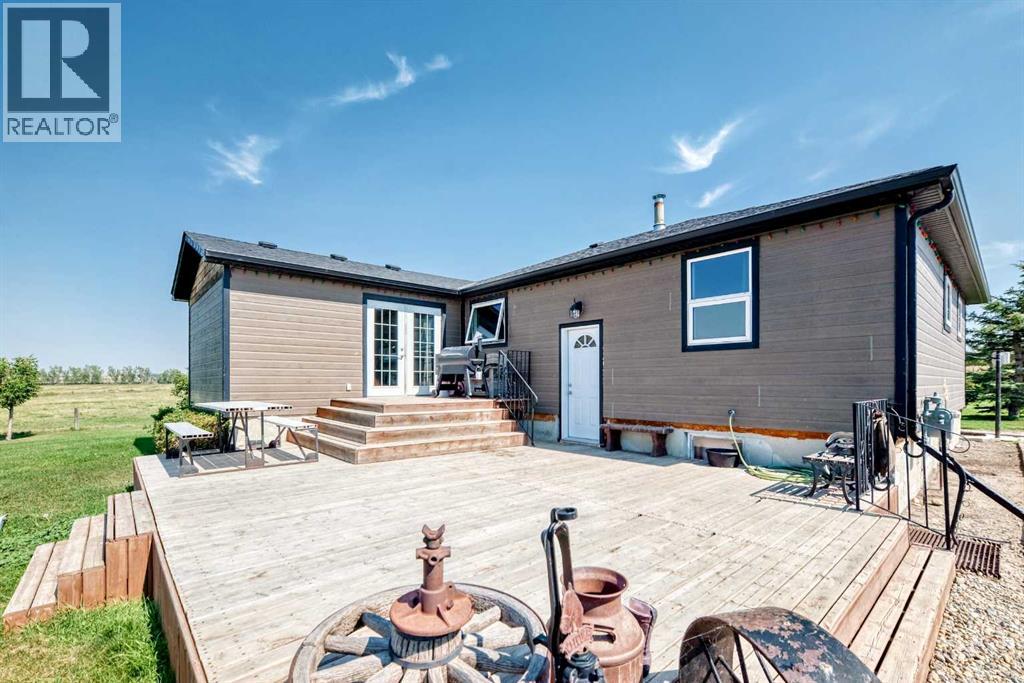 224004 Range Road 233, Rural Wheatland County, Alberta  T0J 1N0 - Photo 4 - A2341182