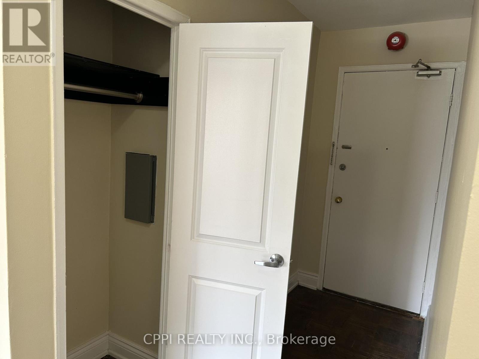 202 - 3 Hill Heights Road, Toronto, Ontario M8Y 1Z1 - Photo 10 - W13726238