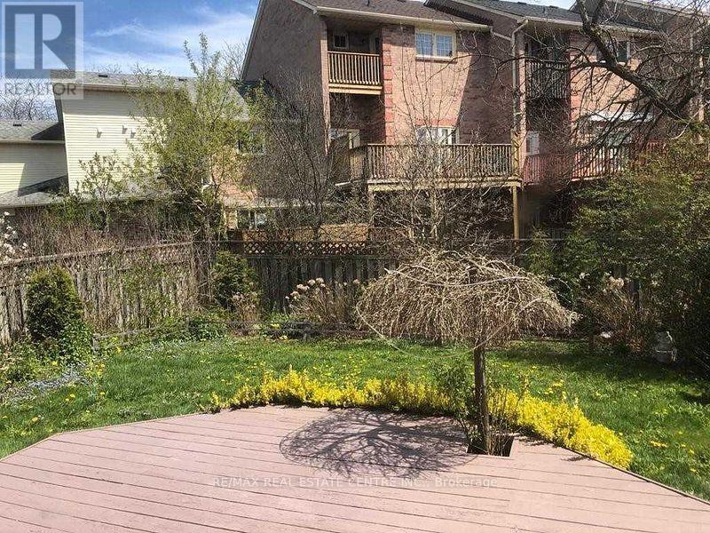 1538 Cuthbert Avenue, Mississauga, Ontario L5M 3R5 - Photo 22 - W13726248