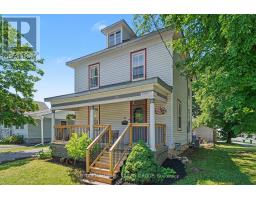 98 DRUMMOND STREET E, Perth, Ontario